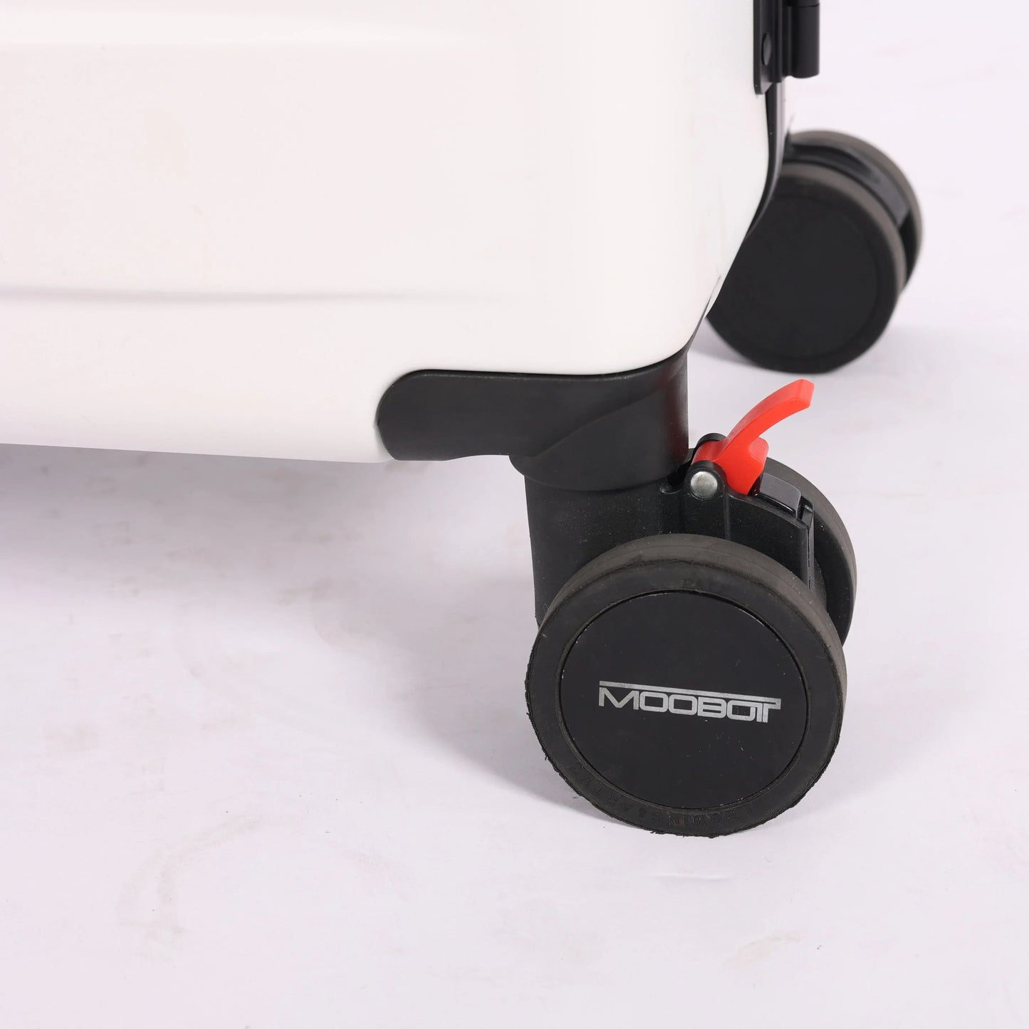 |TVで紹介| スマートアシスト スーツケース 軽量 充電可 TSAロック搭載 - MOOBOT株式会社