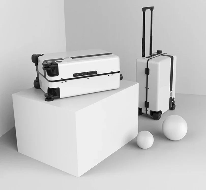 近未来型AI自動追尾キャリーケース（Sサイズ） - MOOBOT株式会社